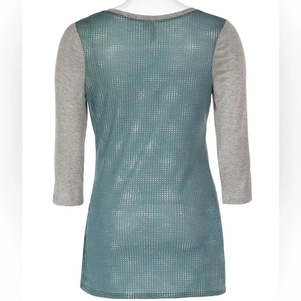 BKE Turquoise & Grey Foil 3/4 Sleeve Top ✨